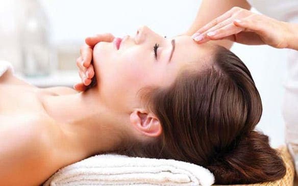 Essence of Beauty: Wedding Planning for Brides Glowing Skin Feature Image 2